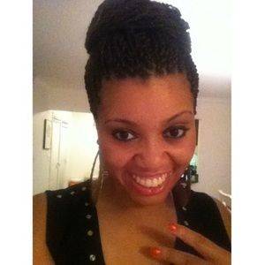 Meet your Posher, Candace